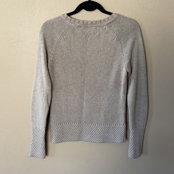 DKNY Sweater - Picture 2 of 5